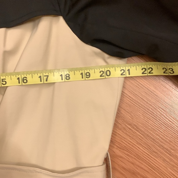 NY & Co EUC Short Double Breast Belted Trench Coat - Picture 11 of 16